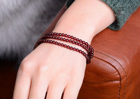 石榴石什么顏色的最好