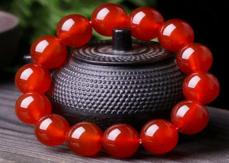 紅瑪瑙手鏈佩戴的忌諱