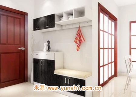 進門鞋柜上放什么招財