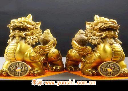 客廳擺什么物品招財又大氣