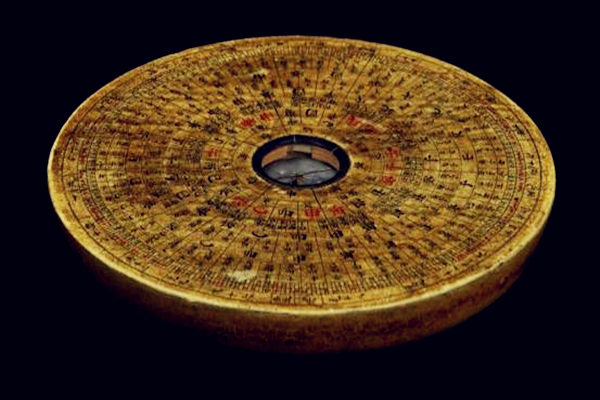 風(fēng)水墓地羅盤