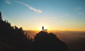 八字算命，看你是不是白手起家、先窮后富的人