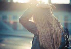 1990年1月15日出生的屬蛇人2024年運(yùn)勢(shì)