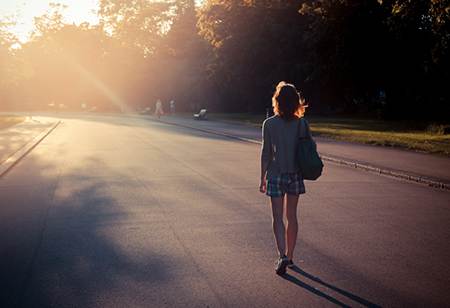 性格孤僻的面相特征有哪些