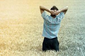 沒主見的男人都有哪些面相特征_沒主見的男人面相