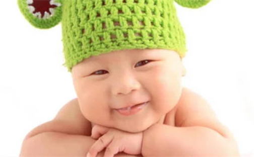 龍年元宵節(jié)出生的寶寶名字 吉祥旺運的寶寶名稱 龍年元宵節(jié)出生的寶寶名字 吉祥旺運的寶寶名稱