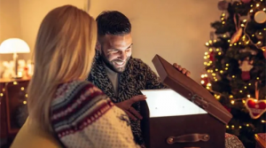 屬牛女人最佳丈夫?qū)傧?>
                            </div>
                            <dl class=