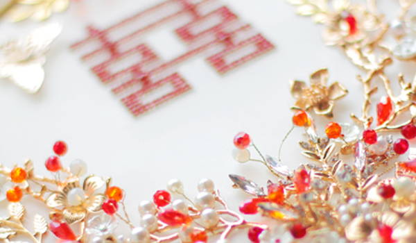 2024年農(nóng)歷十月二十八感恩節(jié)宜嫁娶辦婚禮嗎 上等結(jié)婚吉時(shí)查詢