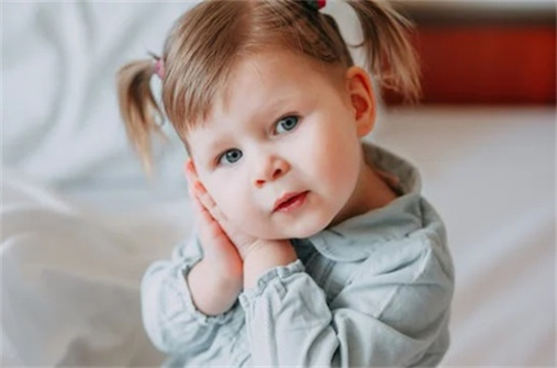 李姓女寶寶名字大全2024屬龍 李姓女孩簡單大氣名字