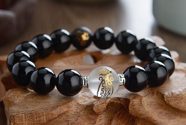 五行缺水怎么補(bǔ),佩戴什么好?