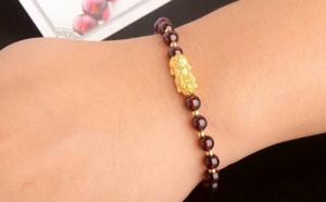 缺木的女孩要佩戴什么飾品