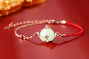 屬雞的人適合佩戴什么飾品