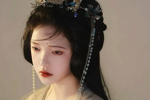 傷官格女命特點(diǎn)性格