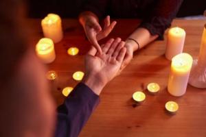 看手相會被別人借運嗎