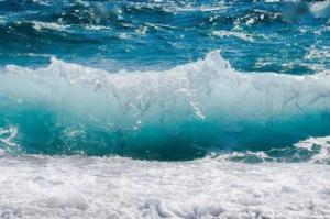 大海水命人適合什么行業(yè)最旺財(cái)