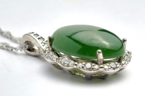 屬豬的人適合佩戴什么飾品