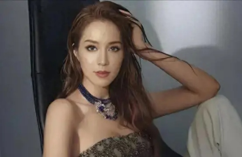 徐子淇面相好到絕的原因