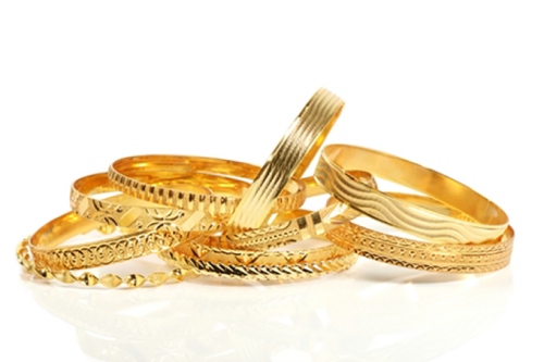 石榴木命可以佩戴金首飾嗎