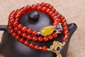 屋上土命佩戴什么最好