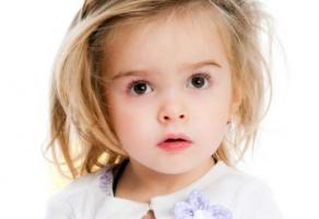 王姓女孩名字2025年屬蛇起名