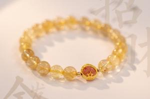 屬牛佩戴黃水晶的害處