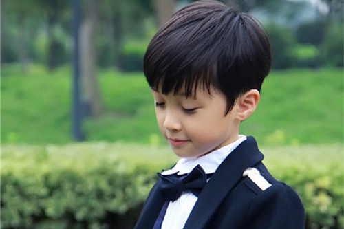 自帶官運(yùn)大富大貴的名字