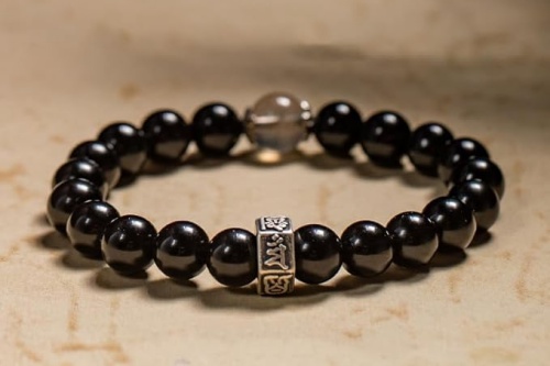 屬鼠最建議戴的三個(gè)手串